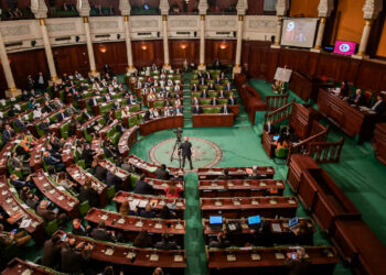 البرلمان: أول جلسة عامة لمناقشة مشروع قرض بقيمة 500 مليون دولار