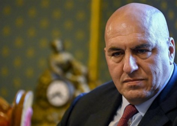 وزير الدفاع الإيطالي: “من الضروري أن يمنح صندوق النقد الدولي  الأموال لتونس لمنع تدفقات الهجرة لأوروبا”
