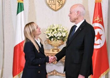 رئيسة الوزراء الايطالية في تونس: تقارب في وجهات النظر وارتياح لنقص تدفق المهاجرين غير الشرعيين.. وسعيد يقترح تحويل الديون الى استثمارات