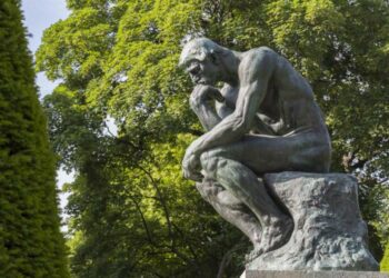 إشارات أحمد الحمروني: المانسي أو المفكّر إذ يرسم