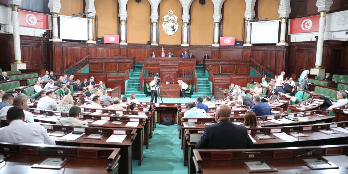 البرلمان يناقش مشروع قانون تفاهم بين تونس وكندا في مجال الضمان الاجتماعي