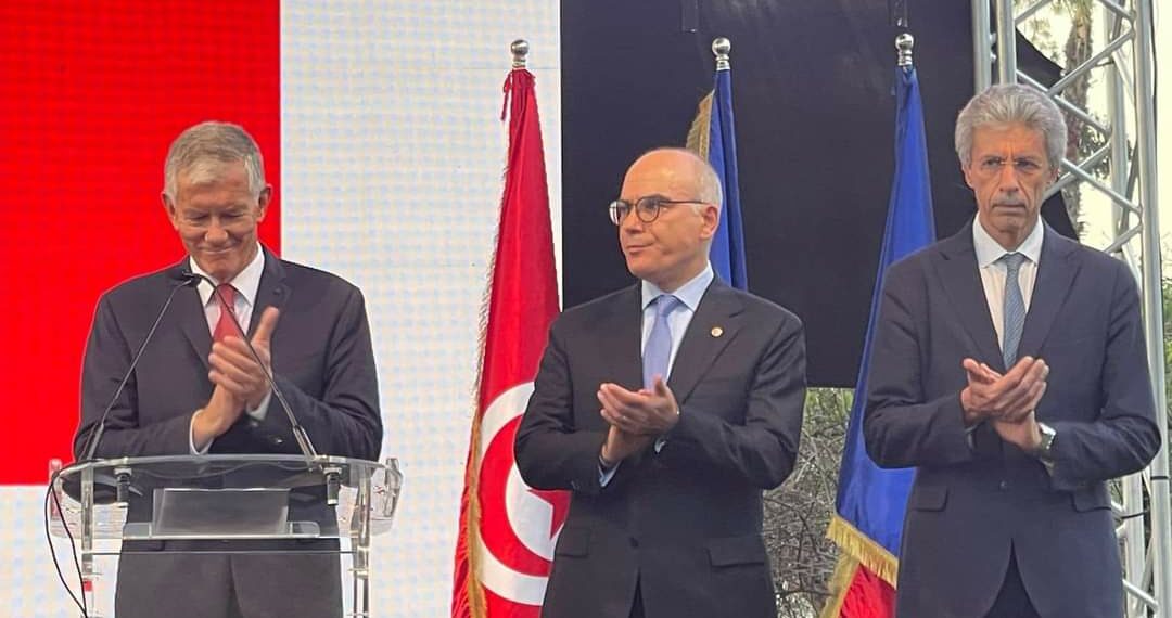 في اليوم الوطني للجمهورية الفرنسية: وزير الخارجية التونسي يرحب بالتطلعات والأهداف المشتركة للبلدين وللشعبين