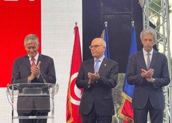 في اليوم الوطني للجمهورية الفرنسية: وزير الخارجية التونسي يرحب بالتطلعات والأهداف المشتركة للبلدين وللشعبين