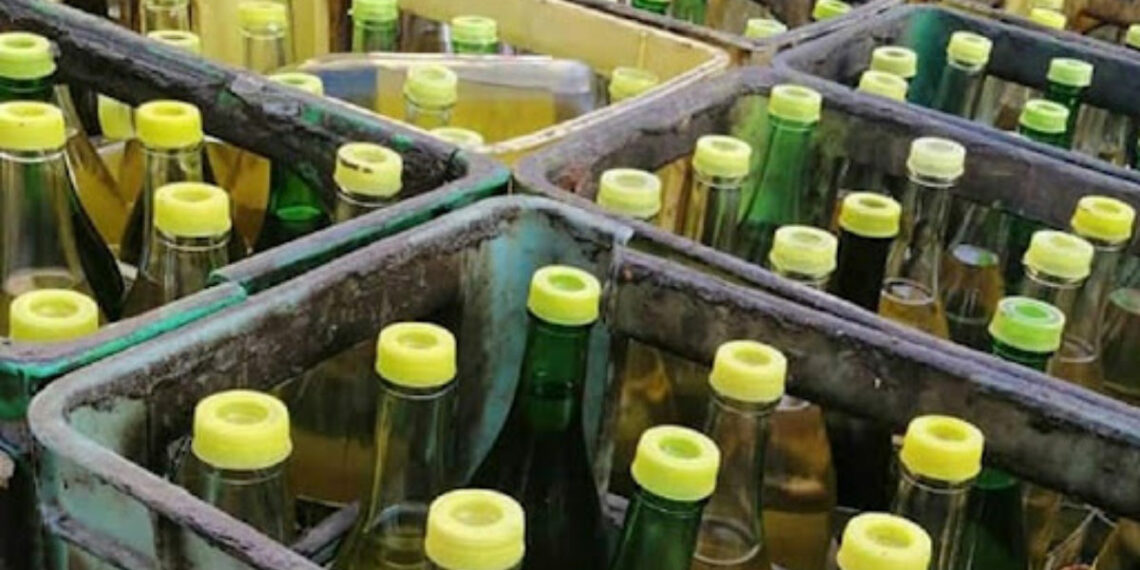 صيحة فزع من غرفة معلبي الزيت النباتي المدعم