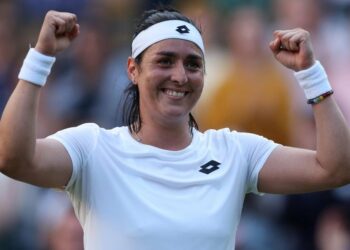 اليوم على الساعة الثامنة ليلا: أنس جابر في مواجهة الأوكرانية أنهيلنيا كالينينا