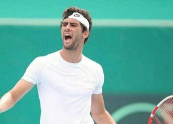 عزيز دوقاز يمر للدور الثاني من بطولة أمريكا المفتوحة للتس