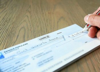 وزارة العدل: “تنظيم جلسة عمل للنظر في تنقيح “قانون الشيكات” لأهميته وباعتباره أحد البرامج التي تحظى بمتابعة خاصة من قبل رئيس الجمهورية”