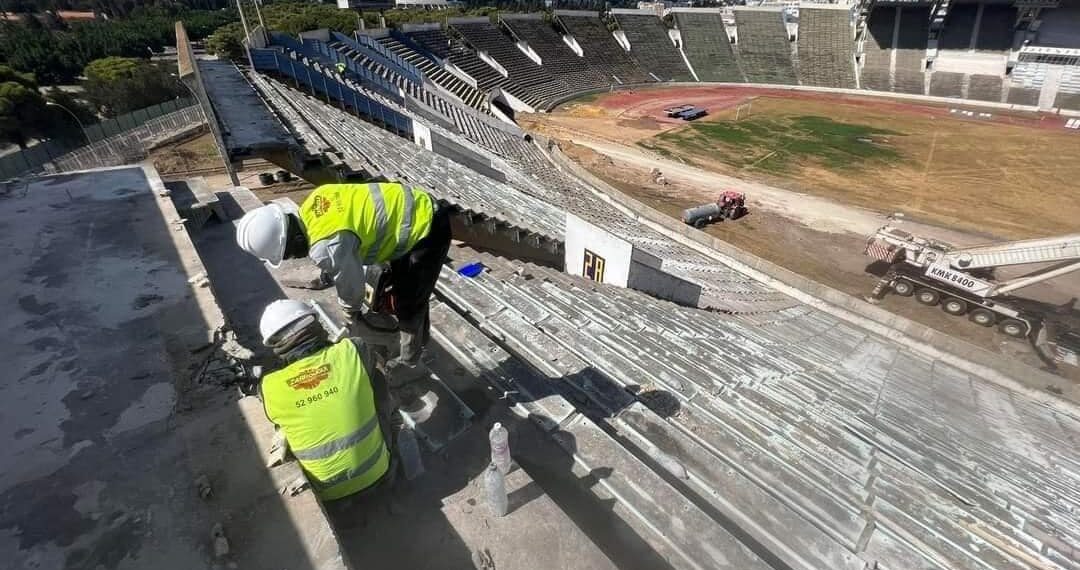 تقدم أشغال إعادة تهيئة ملعب المنزه محور لقاء بين وزير الشباب والرياضة ووزيرة التجهيز والإسكان