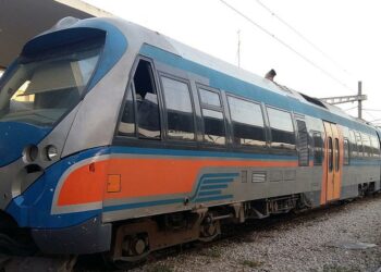 على متن قطار مقرين رادس: محاصرة وإيقاف 6 عناصر إجرامية