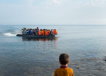 كانت أحلامهم الفردوس الأوروبي، فأصبحت هجرتهم بلا عودة ولا يقين! المصير الغامض للقُصّر غير المصحوبين بذويهم!!