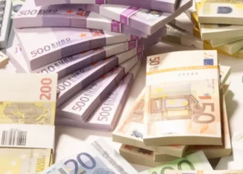 موجودات العملة الأجنبية تُغطي 117 يوم توريد