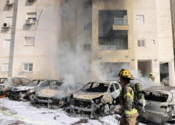 فلسطين: صدمة غير مسبوقة للمحتل الصهيوني، هجمة 7 اكتوبر مباغة ومزلزلة زعزعت أركان العدو وحيرت الامريكان