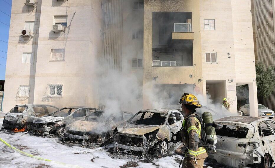 فلسطين: صدمة غير مسبوقة للمحتل الصهيوني، هجمة 7 اكتوبر مباغة ومزلزلة زعزعت أركان العدو وحيرت الامريكان