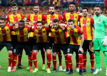 هيئة حكماء الترجي تدعو إلى حماية الفريق من “عبث الدخلاء”