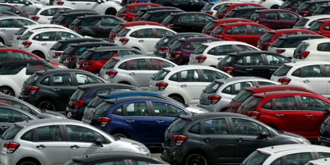 رئيس الغرفة الوطنية لوكلاء بيع السيارات يدعو الى تحرير السوق