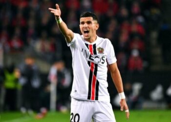 الشرطة الفرنسية تحتجز الدولي الجزائري يوسف عطال بسبب فيديو حول فلسطين