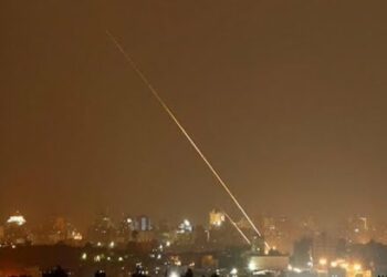 4 انفجا.رات تهز تل أبيب