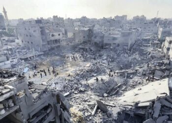 باريس تعرب عن “قلقها البالغ” إزاء القصف الإسرائيلي على مخيم جباليا في غزة