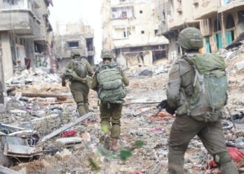 الجيش الإسرائيلي يعلن مقتل 6 من ضباطه وجنوده في غز.ة