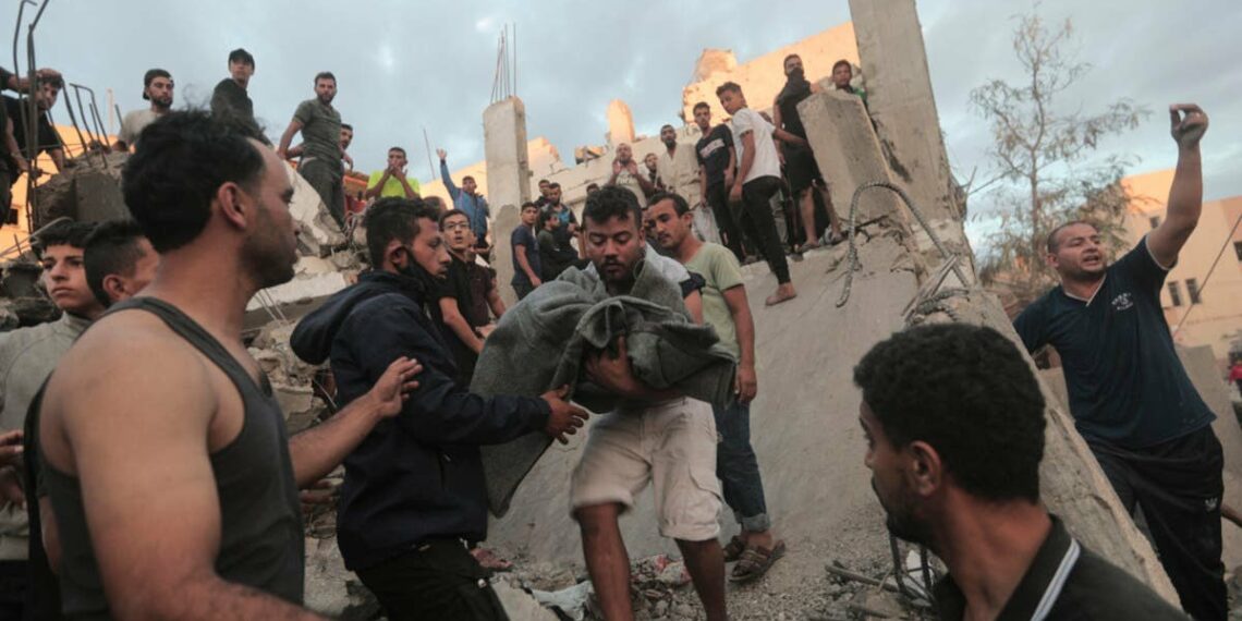 برلمان جنوب إفريقيا يصوت اليوم على قطع العلاقات.. إسرائيل تستدعي سفيرها