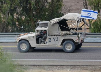 الم_قا_و_م_ة تعلن عن تد_مير دبا.بات وناقلة جند وآليات للإ.حتلا.ل