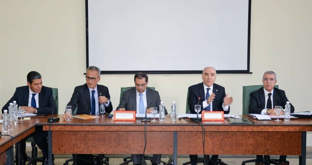 وزير الخارجية: “ضعف موارد الوزارة من شأنه أن يحدّ من تطلعات الدبلوماسية التونسية”