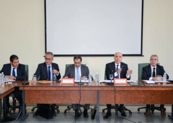 وزير الخارجية: “ضعف موارد الوزارة من شأنه أن يحدّ من تطلعات الدبلوماسية التونسية”