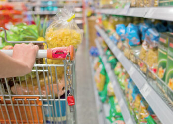 وزارة التجارة تجمد الزيادة في أسعار بعض المنتوجات الإستهلاكية وتحدد سقف الأسعار