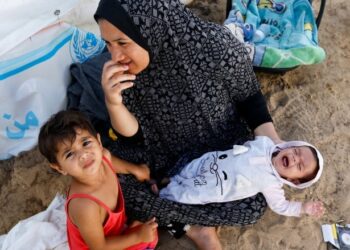 ارتفاع حصيلة الضحايا في غزة: 9488 شخصا بينهم 3900 طفل منذ بدء الحرب