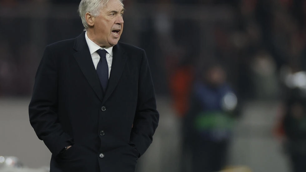 أنشيلوتي يجدد عقده مع ريال مدريد حتى جوان 2026