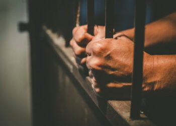 الناطق باسم وزارة الداخلية: “ما يروج  حول انتهاك حقوق الإنسان بمراكز الإيقاف مغالطة”