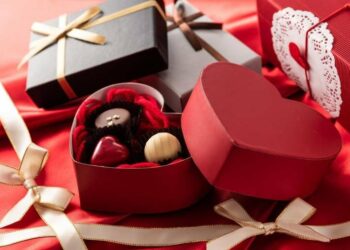 وضعتها داخل علب شوكولاتة: 12 سنة سجنا لأجنبية بتهمة تهريب الكوكايين