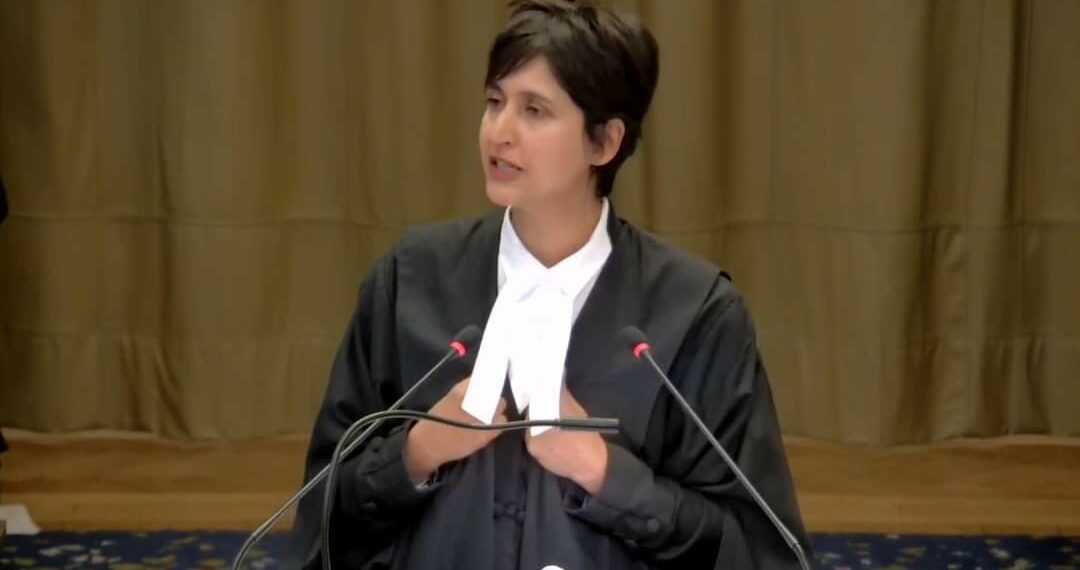 من هي عديلة حاسيم التي اختارتها جنوب أفريقيا لتمثيلها أمام إسرائيل؟