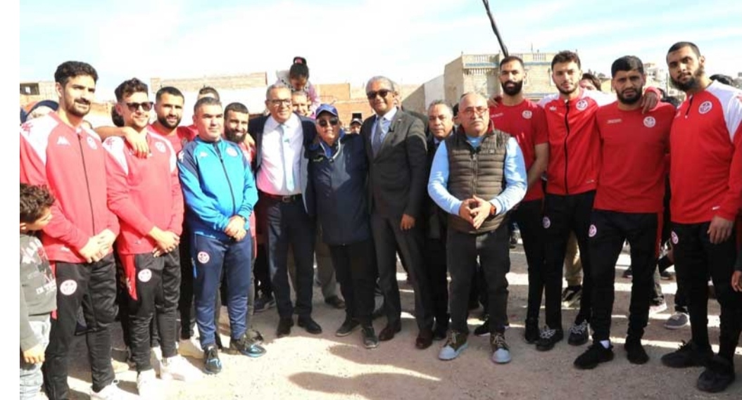 بحضور وزيري الرياضة والتربية: عناصر المنتخب التونسي في ضيافة جمعية حي هلال والملاسين