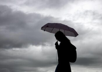 اليوم: أمطار متفرقة بالشمال ورياح قوية