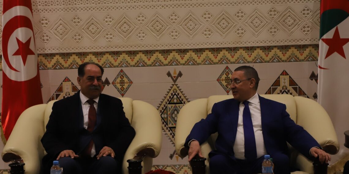 وزير الداخلية في زيارة عمل للجزائر