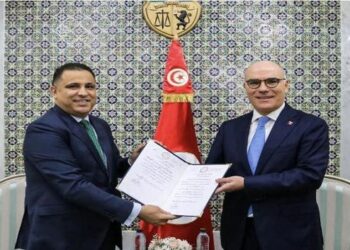 وزير الخارجية يتسلم نسخة من أوراق اعتماد السفير الليبي الجديد