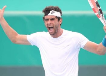 عزيز دوقاز يتأهل للدور الثاني من تصفيات بطولة أستراليا المفتوحة