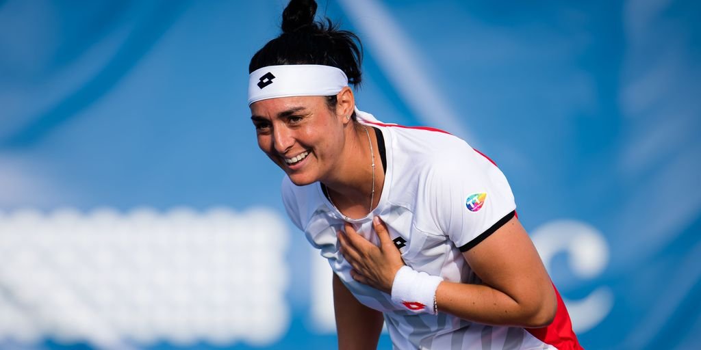 أنس جابر تحافظ على مركزها السادس عالميا