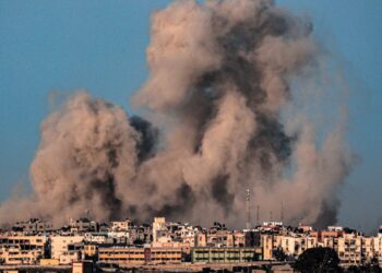 وزارة الصحة في غزة:  29514 شهيدا منذ بداية الحرب