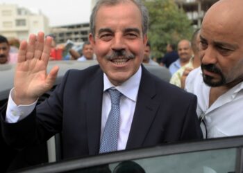 منذر الزنايدي الوزير السابق يخرج عن صمته ويوضّح: “محاولات الترهيب والتخوين وتكميم الأفواه لن تقل من عزمنا”