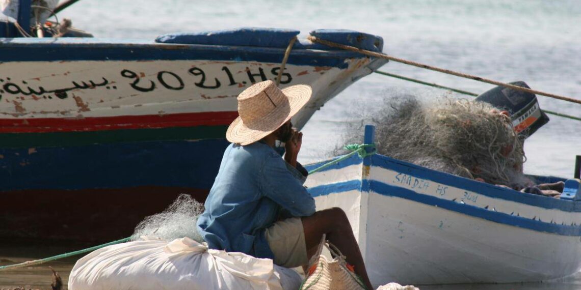 جربة: فقدان صياد في رحلة صيد وتواصل عمليات البحث عنه