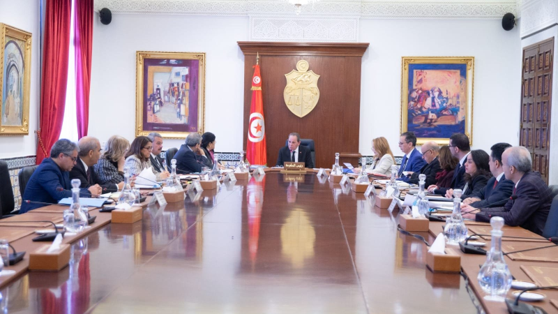 اجتماع وزاري ينظر في الوضعية المالية للمنشآت ذات المساهمات العمومية