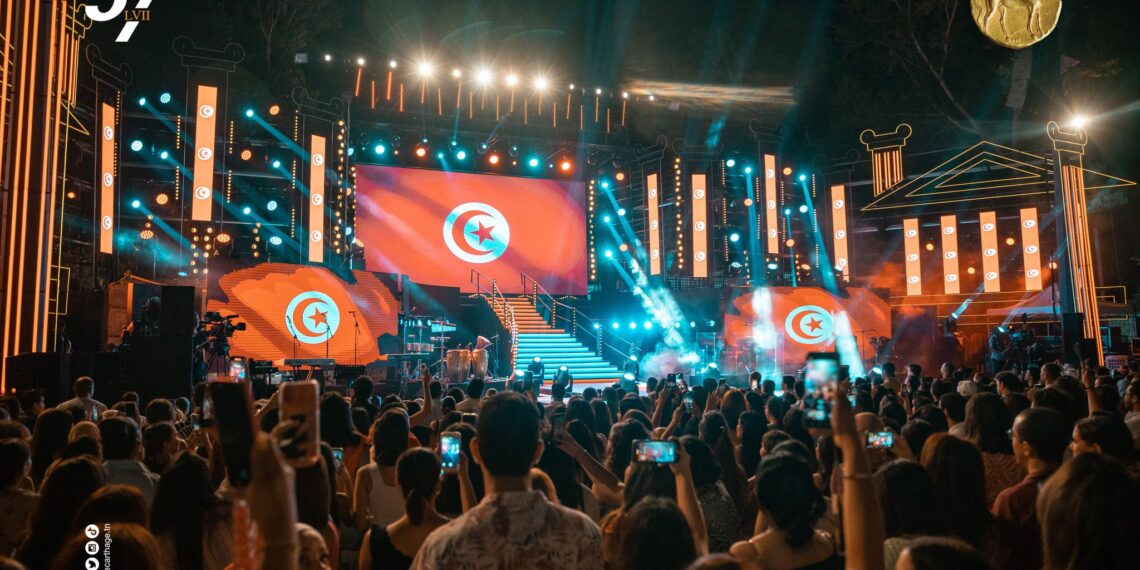 بعد اقالة الوزيرة …أي مشروع للنهوض بالثقافة وبمن؟