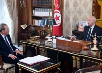 سعيّد: “الصراع اليوم  بين اللوبيات التي تسللت إلى مفاصل الدولة وتعمل بكل الوسائل عن طريق شبكاتها على التنكيل بالشعب”