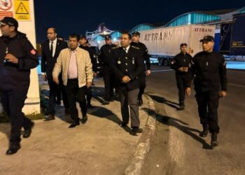 مدير عام الديوانة يؤدي زيارة تفقّدية إلى المكتب الحدودي بميناء حلق الوادي