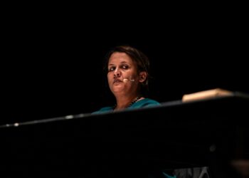 قراءة في مسرحية “آخر البحر” للفاضل الجعايبي: “المكان الذي لا يُؤنث لا يُعَوّلُ عليه” (08 من10)