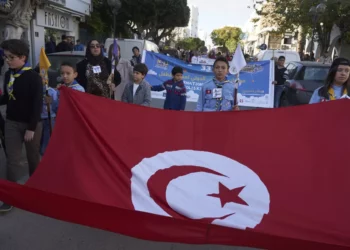 إشارات أحمد الحمروني: ذلك الجيل