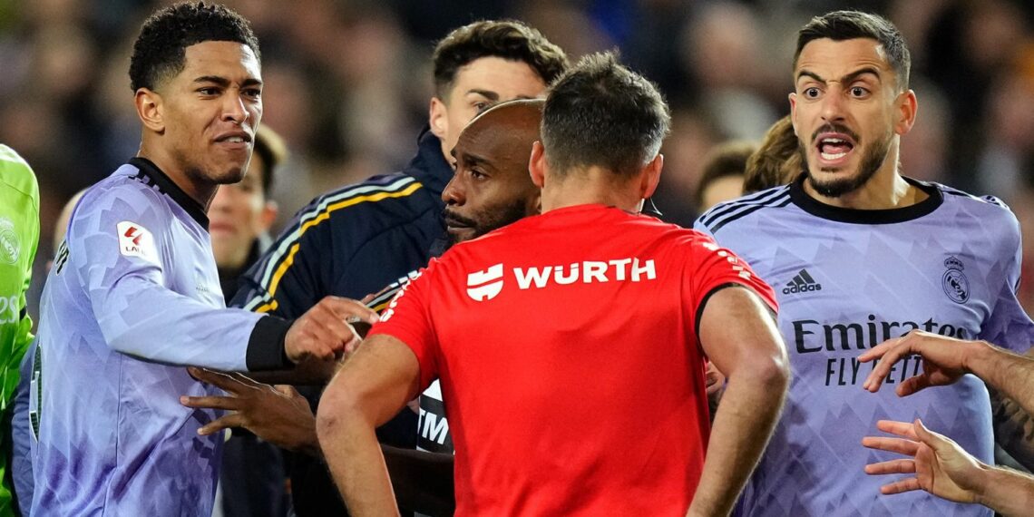 اخبار كرة القدم العالمية