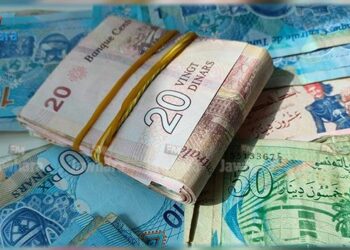 الحرس الديواني يضبط مبالغ مالية وبضائع مهربة بقيمة 700 ألف دينار